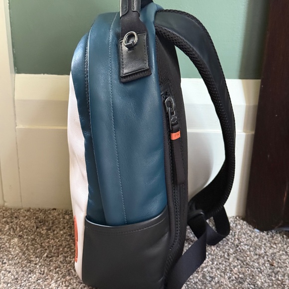 Genuine Men's COACH EDGE Pack Colorblock Crossbody Leather Bag Navy Blue White - Picture 8 of 16